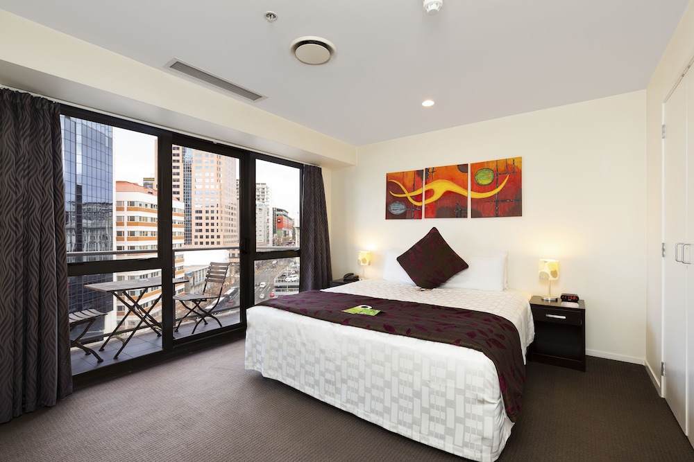 One Bedroom Apartment City View - Photo 1