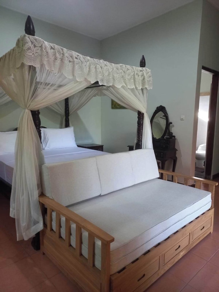 Deluxe Suite, Accessible, Ocean View photo 1