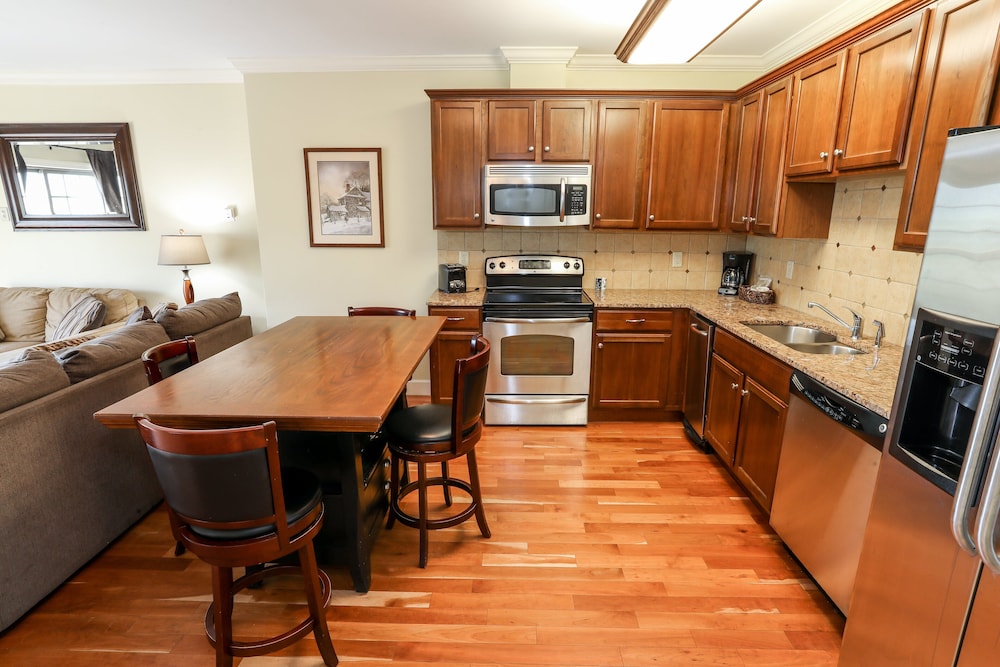 Condo, 3 Bedrooms (Pinnacle) photo 1
