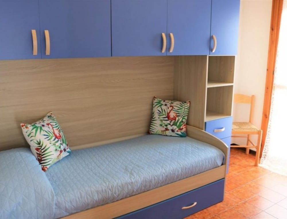 Apartment, 2 Bedrooms, Balcony, City View photo 1