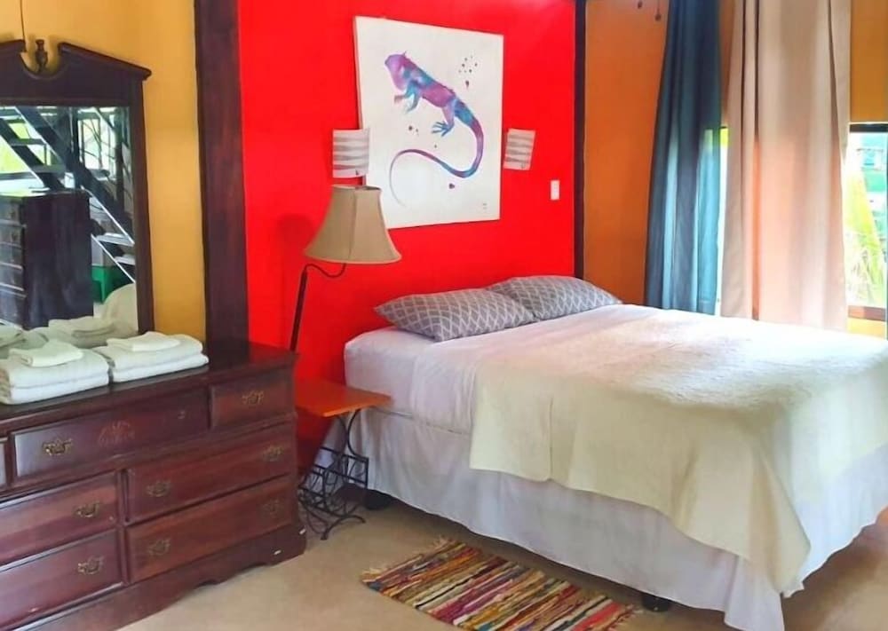 Cabin, Multiple Beds, Non Smoking, Kitchenette (Iguana Cabina) photo 1