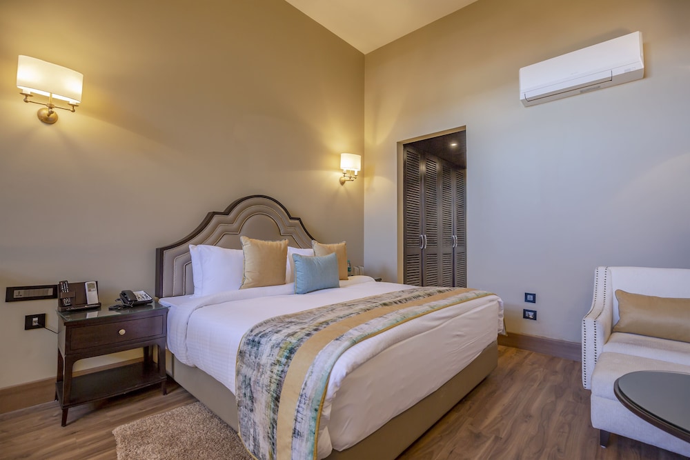 Deluxe Room (Deluxe Room) - Photo 1