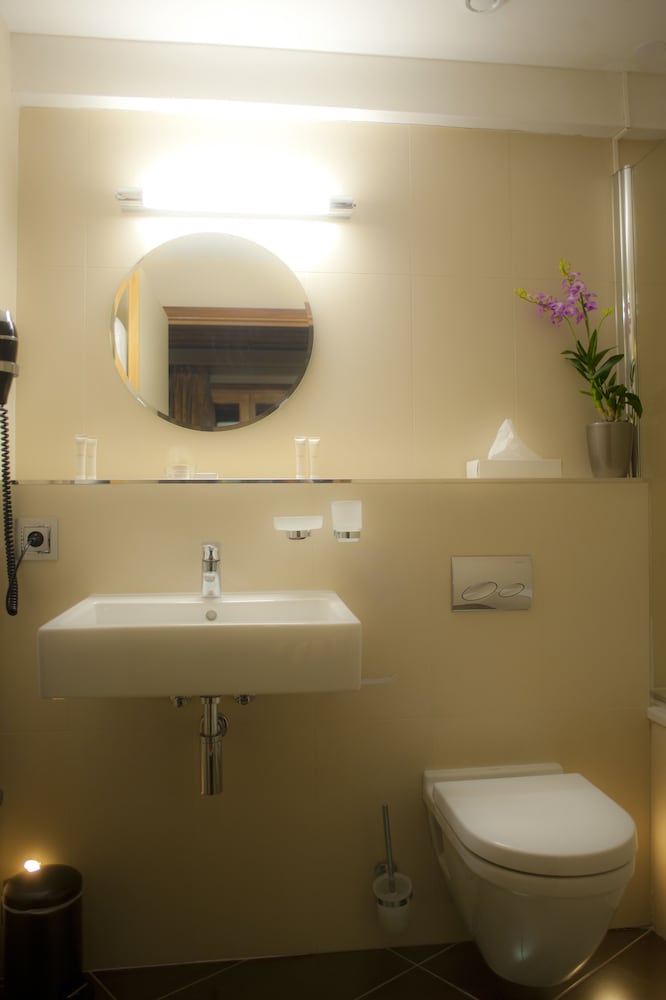Prestige Room Plus photo 2