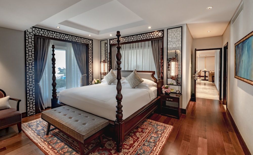 Coromandel Suite - Photo 1