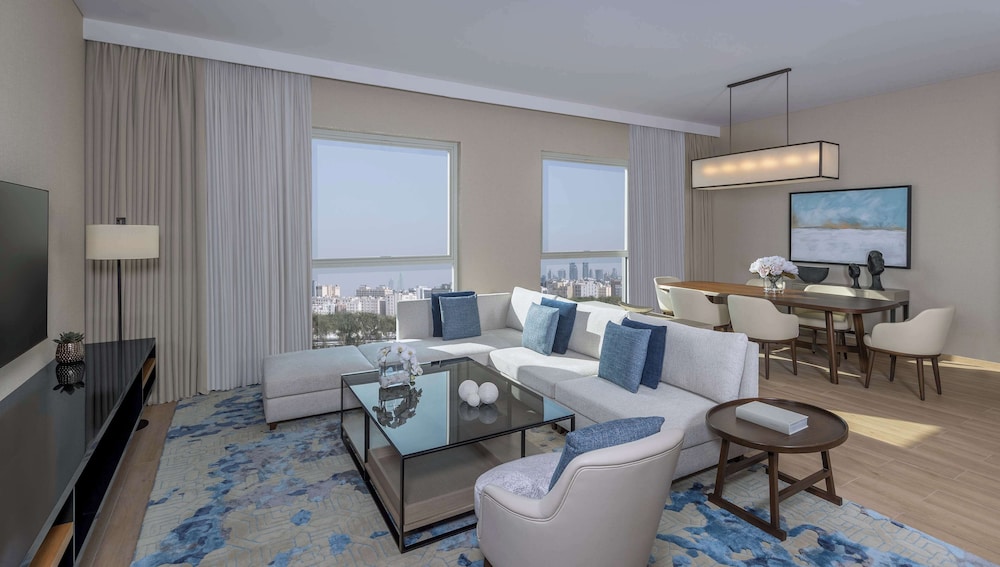 Regency, Suite - Photo 4