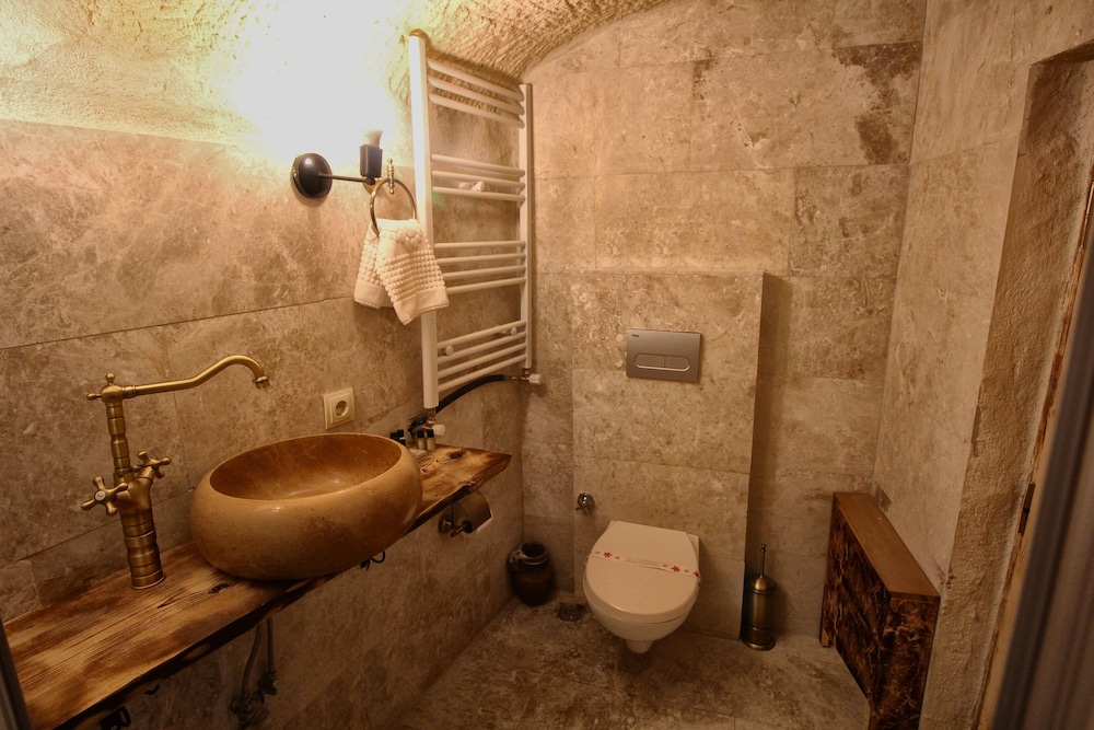 Honeymoon Room (Alesta) - Photo 65