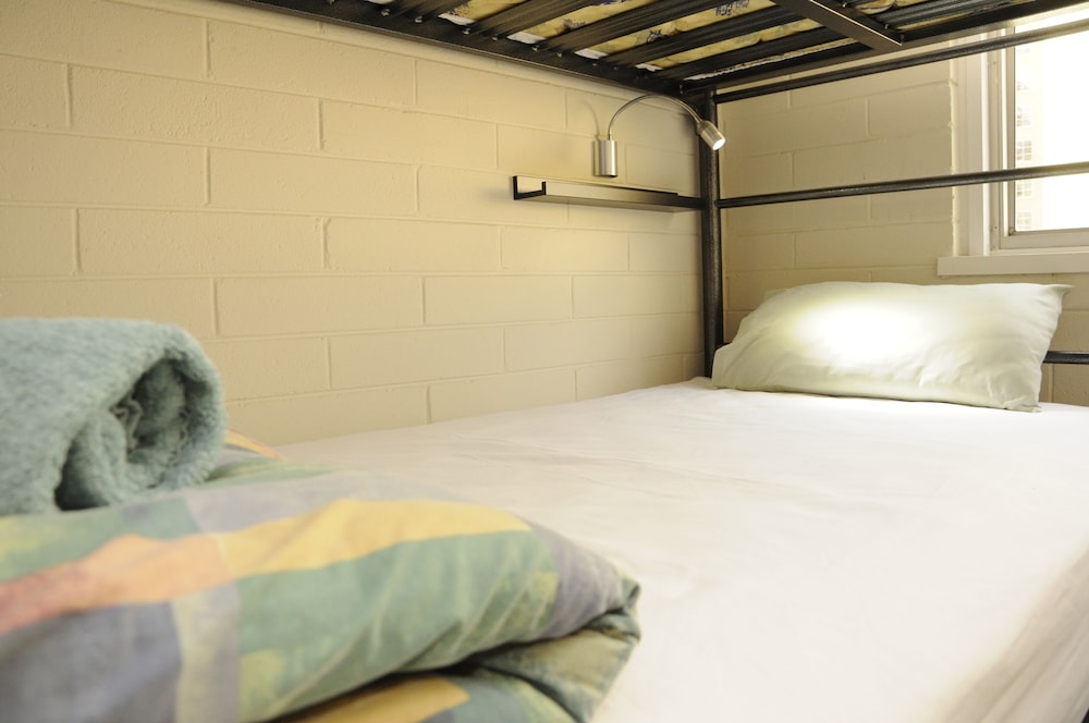 Twin Bunk Room (Shared Bathroom)