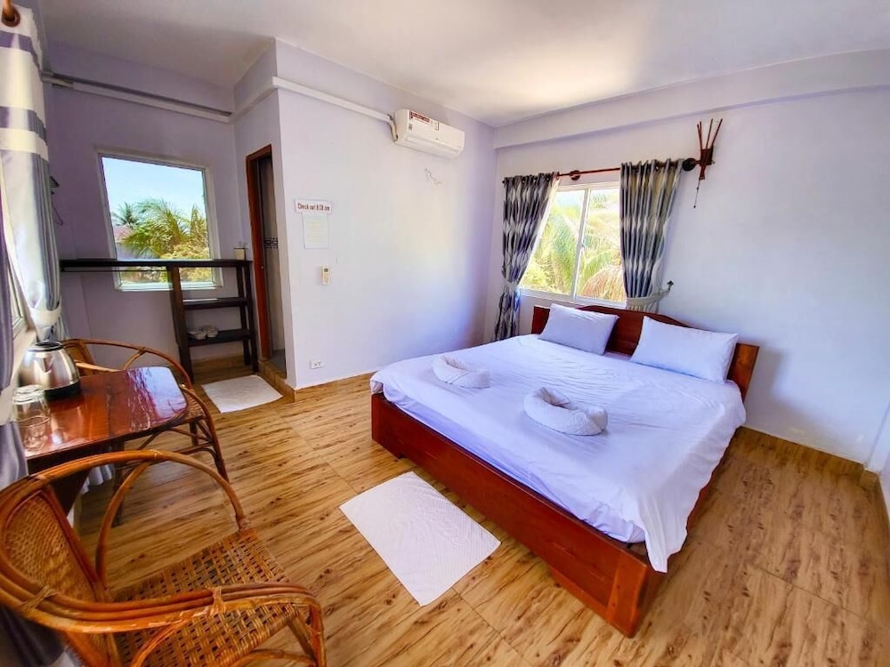 Comfort Room photo 1