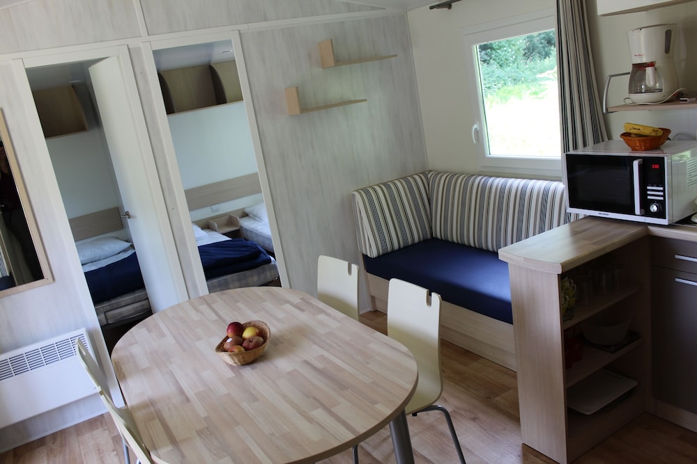 Mobile Home, 3 Bedrooms - Photo 7