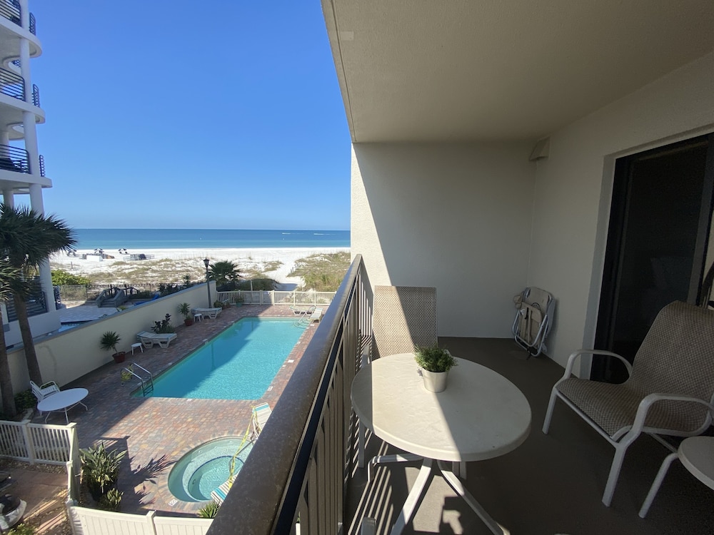 Partial Gulf View Condo 507 photo 3