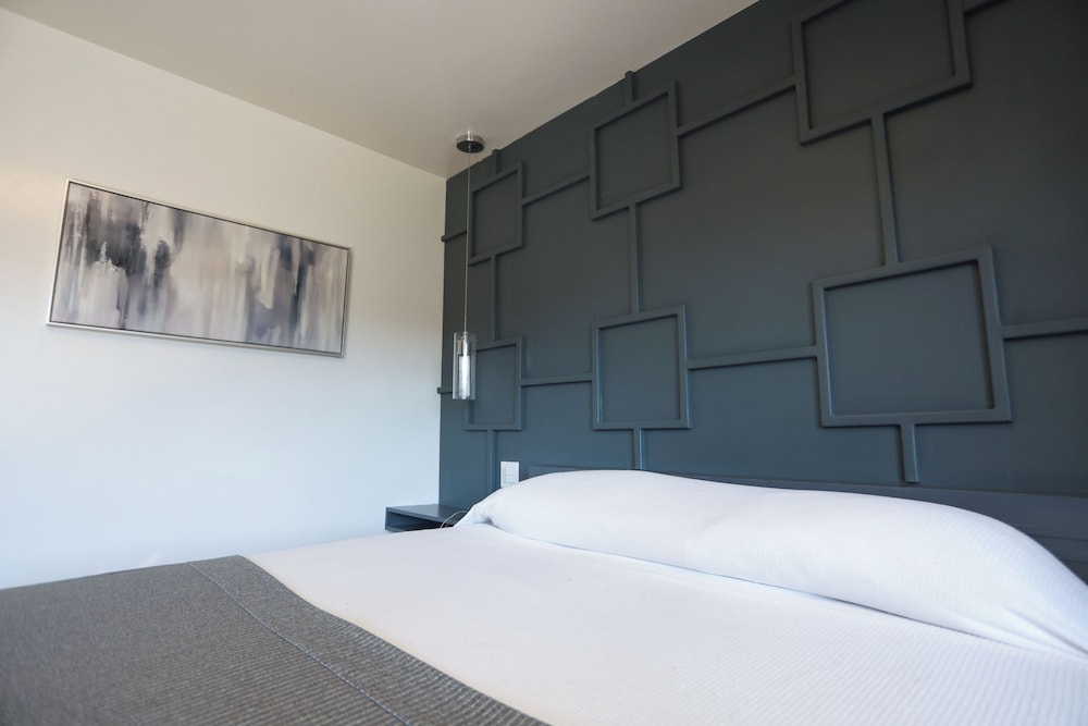 Urban Room photo 3