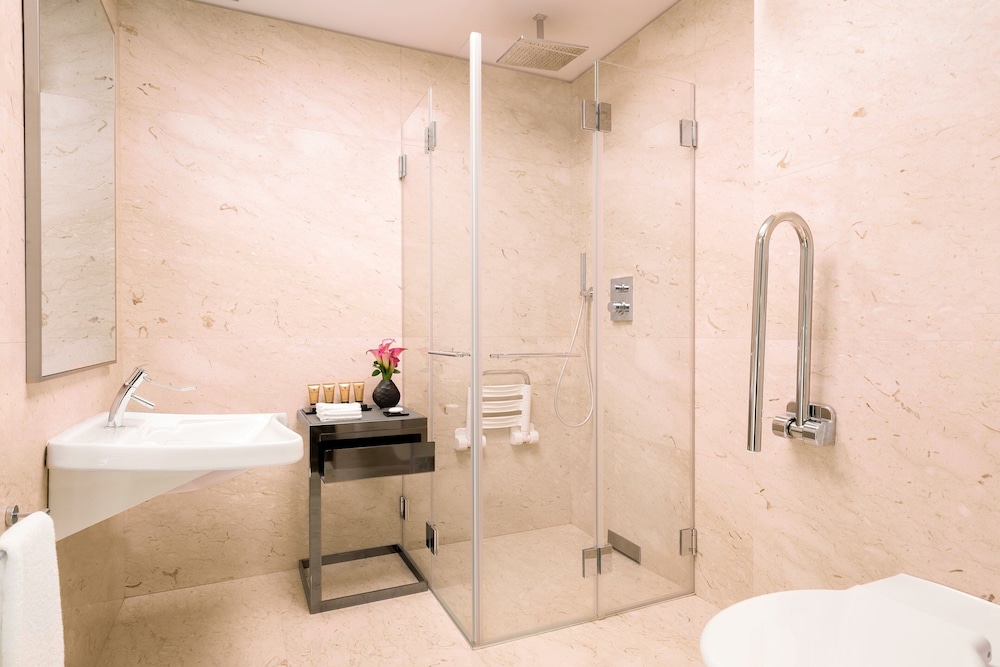 Suite, 1 King Bed