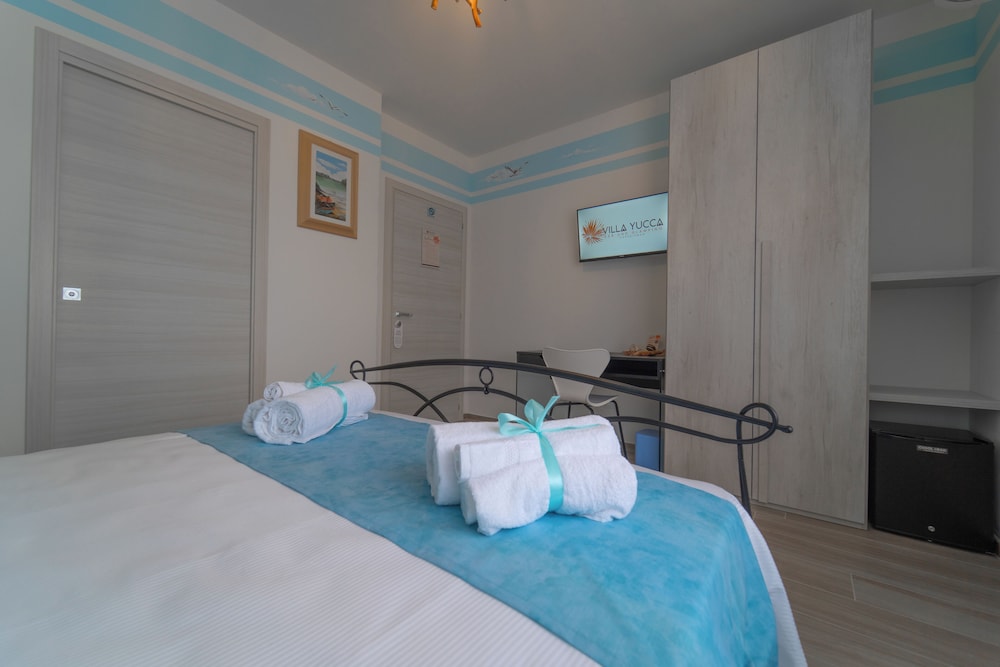 Superior Double Room, Hill View photo 2