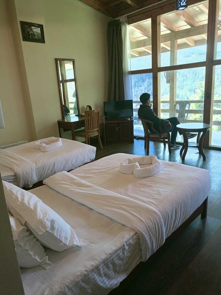 Standard Double or Twin Room photo 1