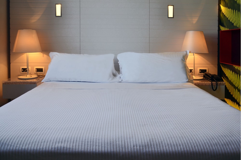 Comfort Double or Twin Room, Jetted Tub (SPA Access) photo 1