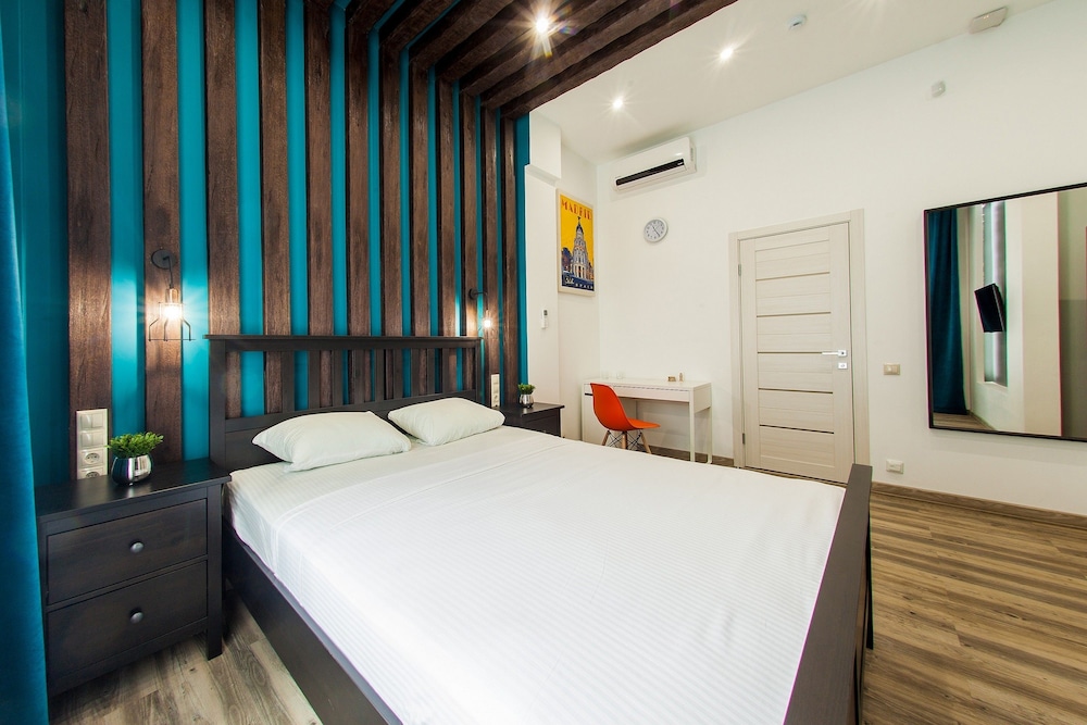 Standard Double Room (Madrid)