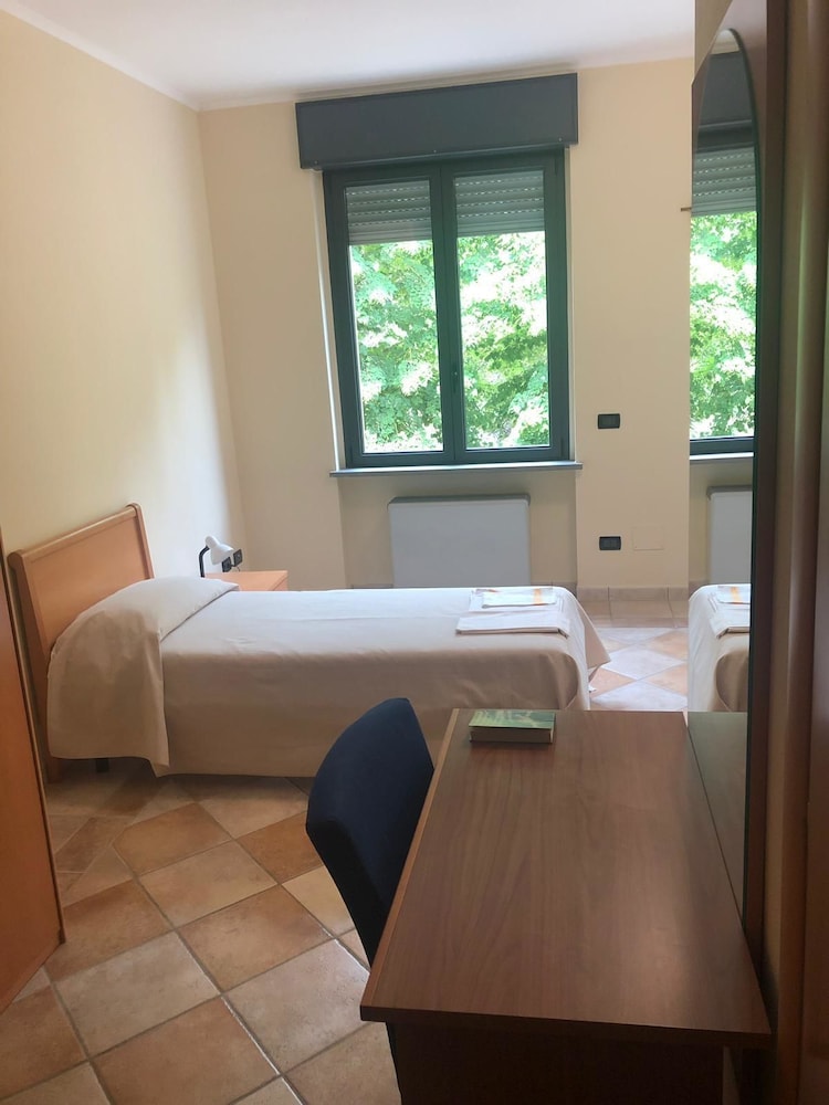 Twin Room photo 2