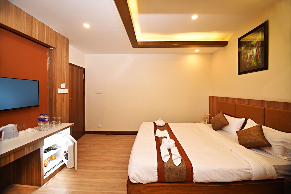 Deluxe Queen Room - Photo 2