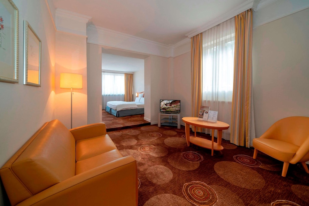 Prestige Suite - Photo 1