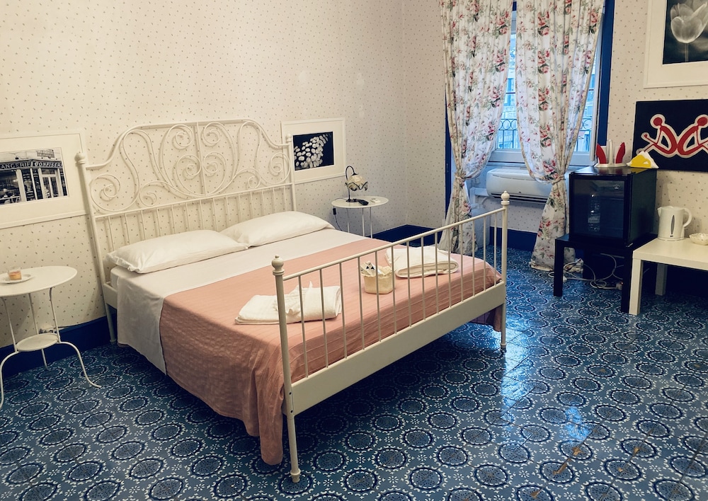 Superior Room (Rosalia)