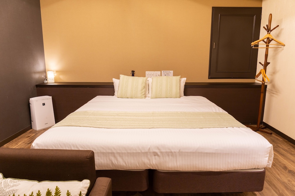 Economy Double Room, Smoking