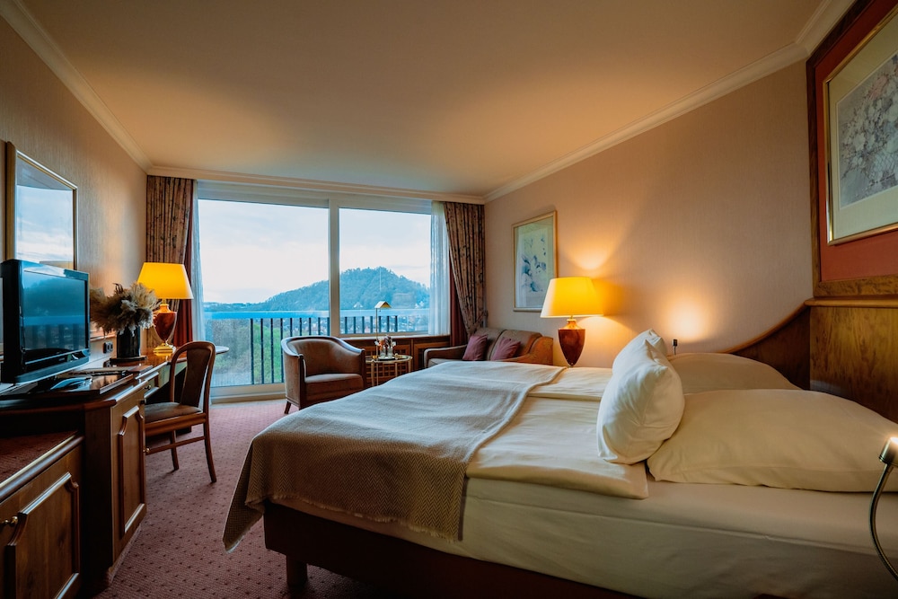 Basic Double Room, Park View