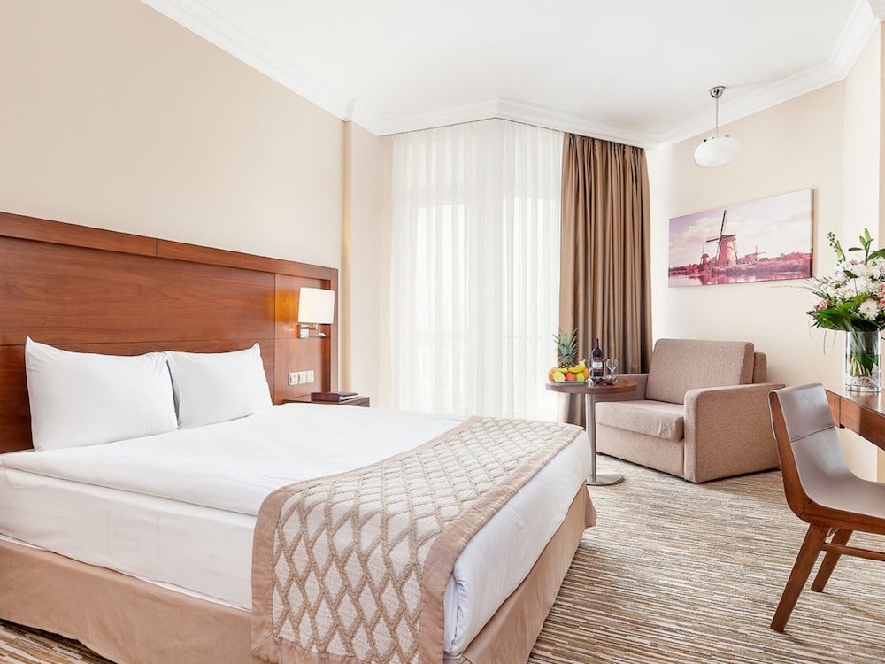 Standard Double or Twin Room, Sea View photo 2