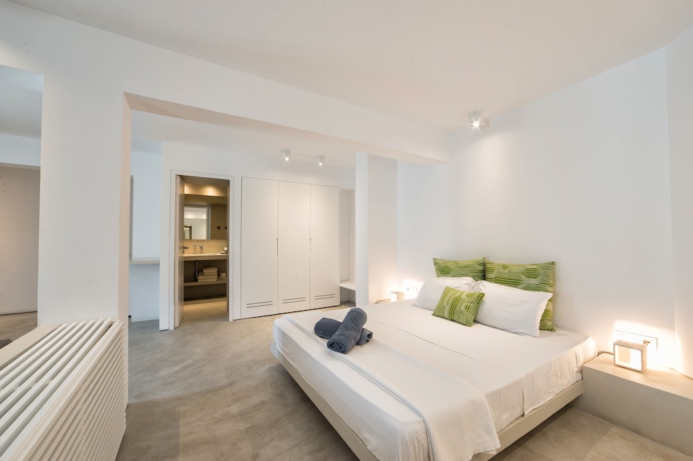 Relux Suite, Private Pool photo 2