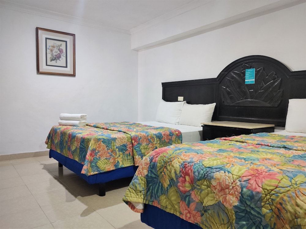Standard Double Room - Photo 3