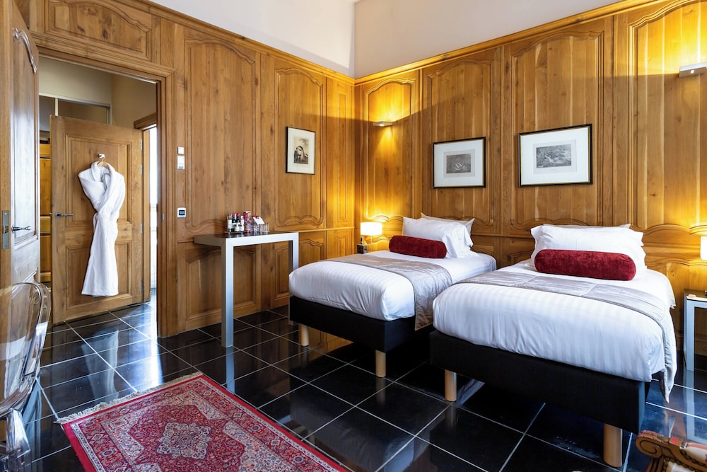 Standard Room, 2 Twin Beds - Photo 1