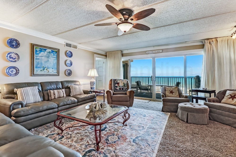 Condo, 3 Bedrooms