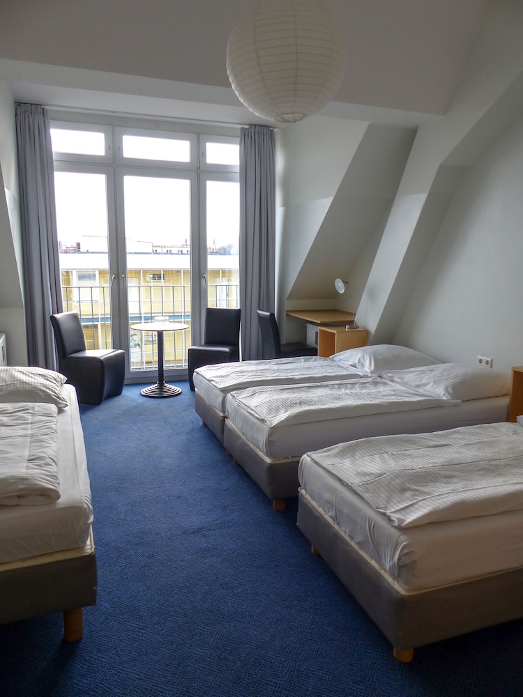 Quadruple Room photo 3