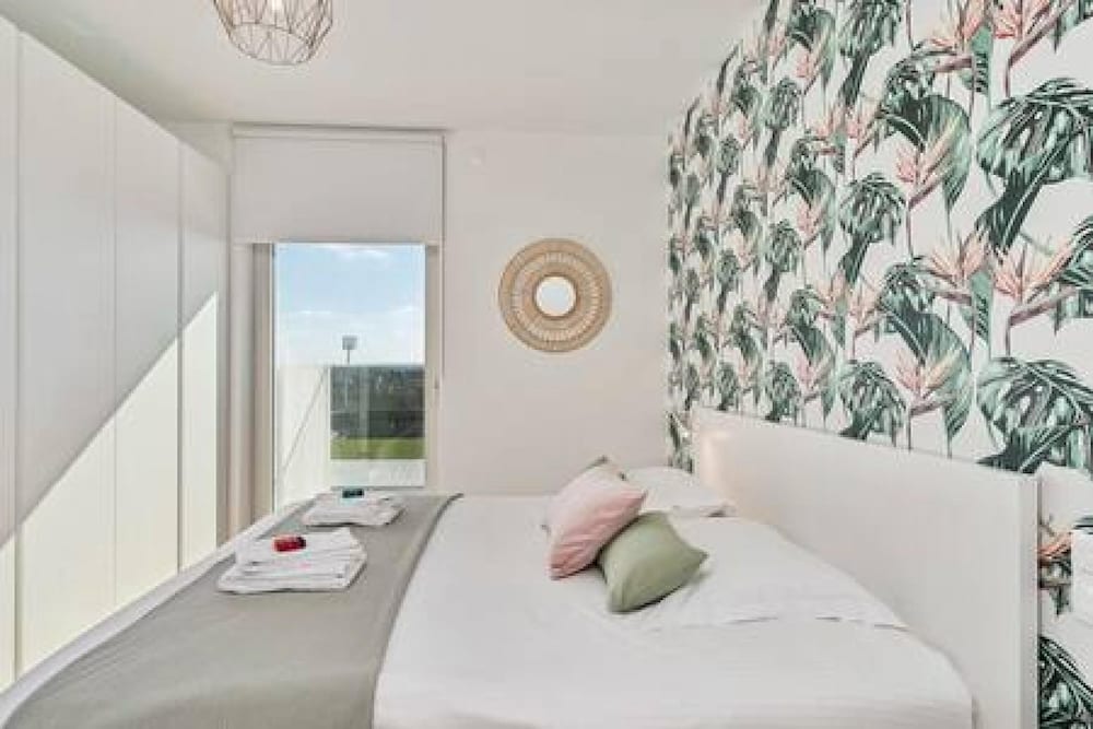 New Apartment Near the Beach With Stunning Seaview, Foto 2