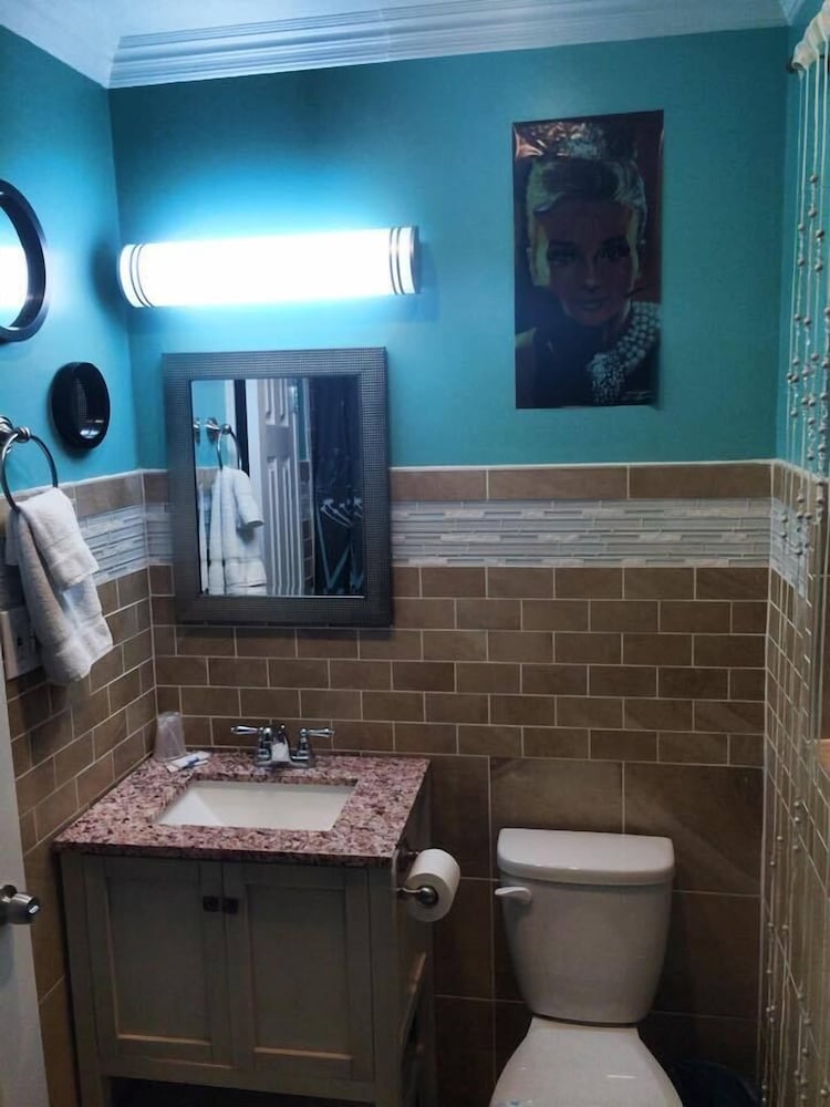 Suite, 1 Bedroom photo 3