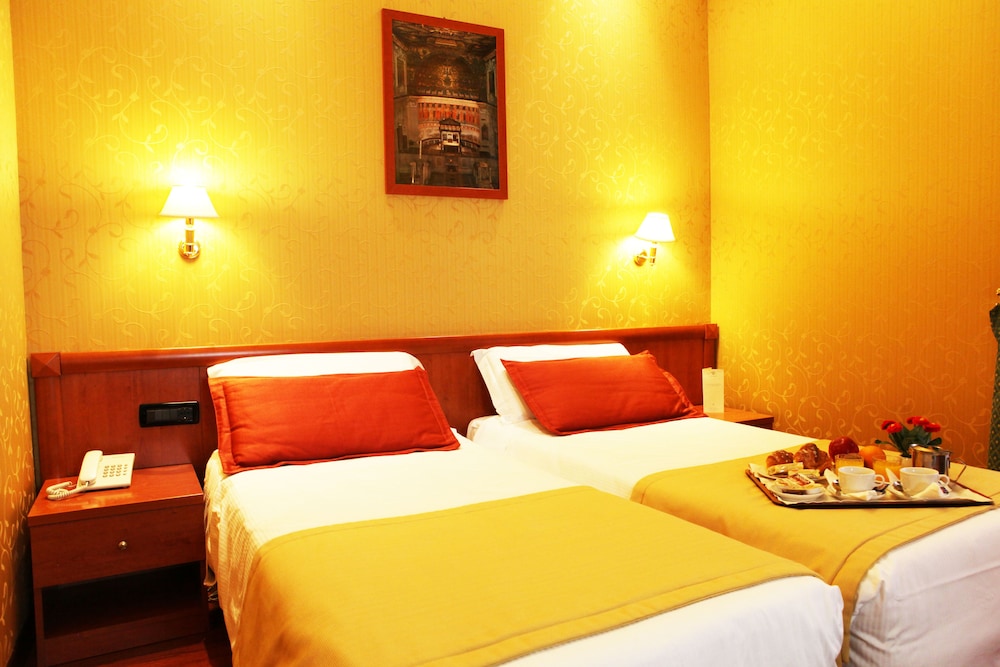 Economy Room
