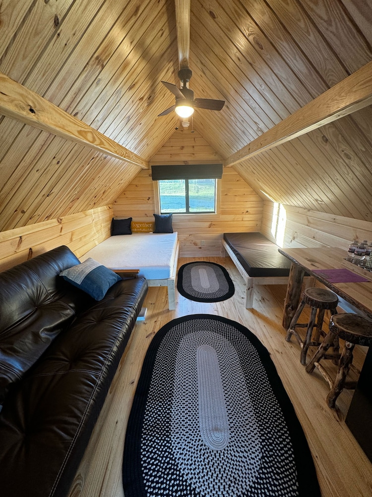 Deluxe Cabin photo 2