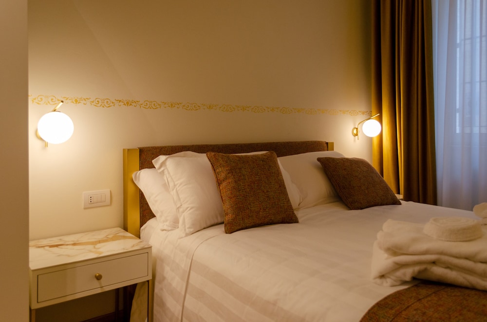 Standard Double Room photo 2