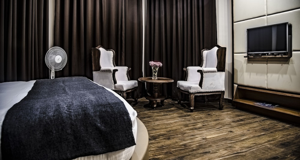 Premium Room photo 2