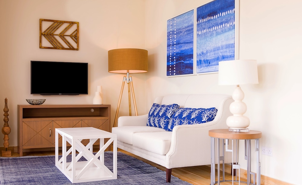 Studio Suite, 1 King Bed, Balcony, Sea View (cinnamon)