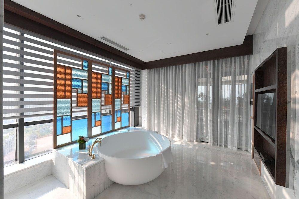 Presidential Suite photo 2