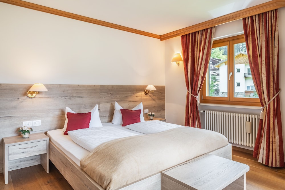 Double Room, Mountain View