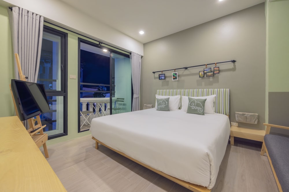 Deluxe Double Room, Balcony - Photo 1