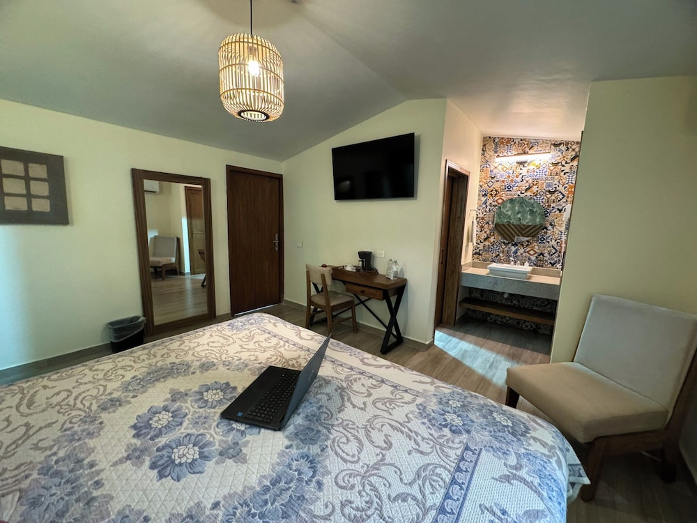 Standard Double Room, 1 Double Bed photo 2