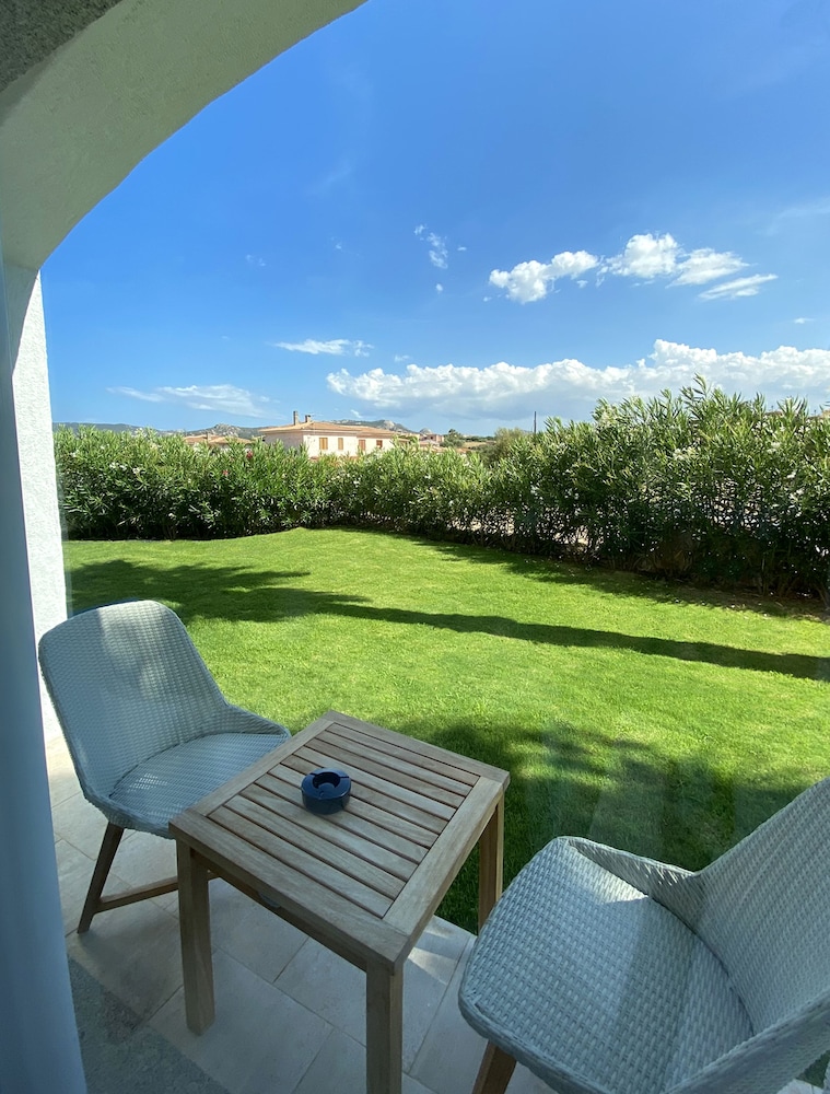 Superior Double or Twin Room, Balcony - Photo 3