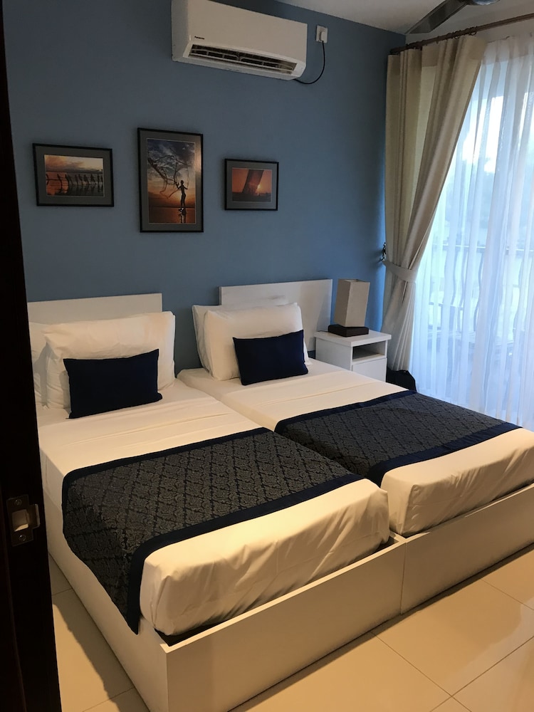 2 Bedrooms Apartment photo 1