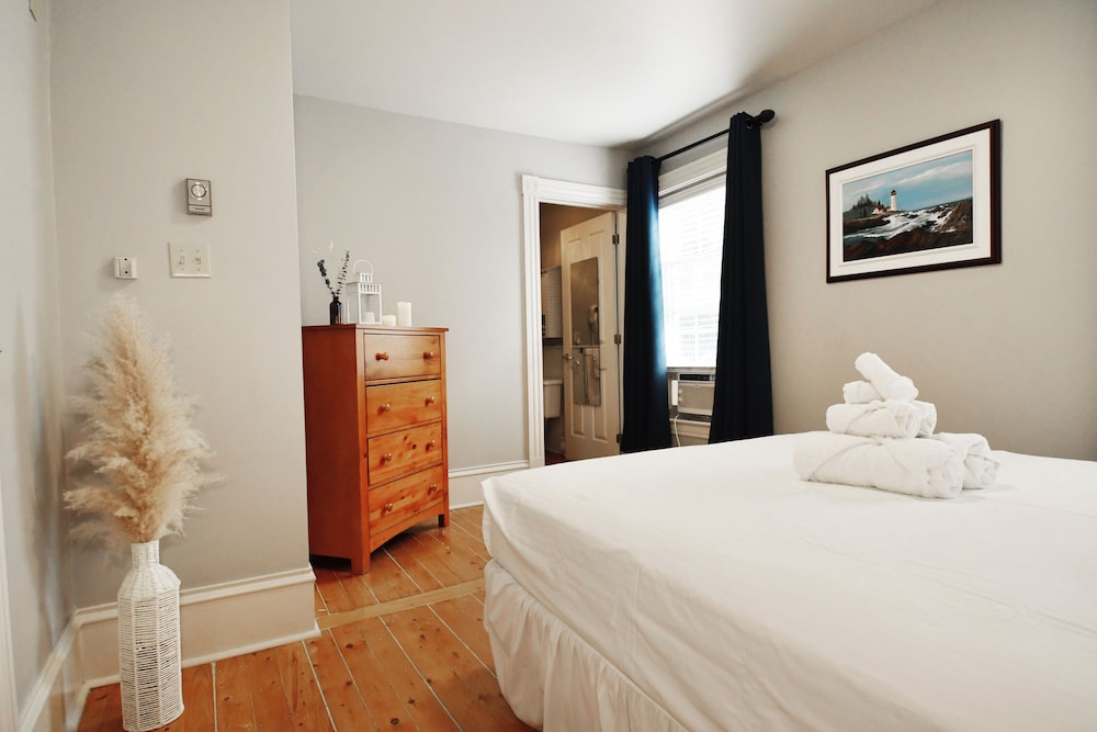 Superior Room, 1 Queen Bed