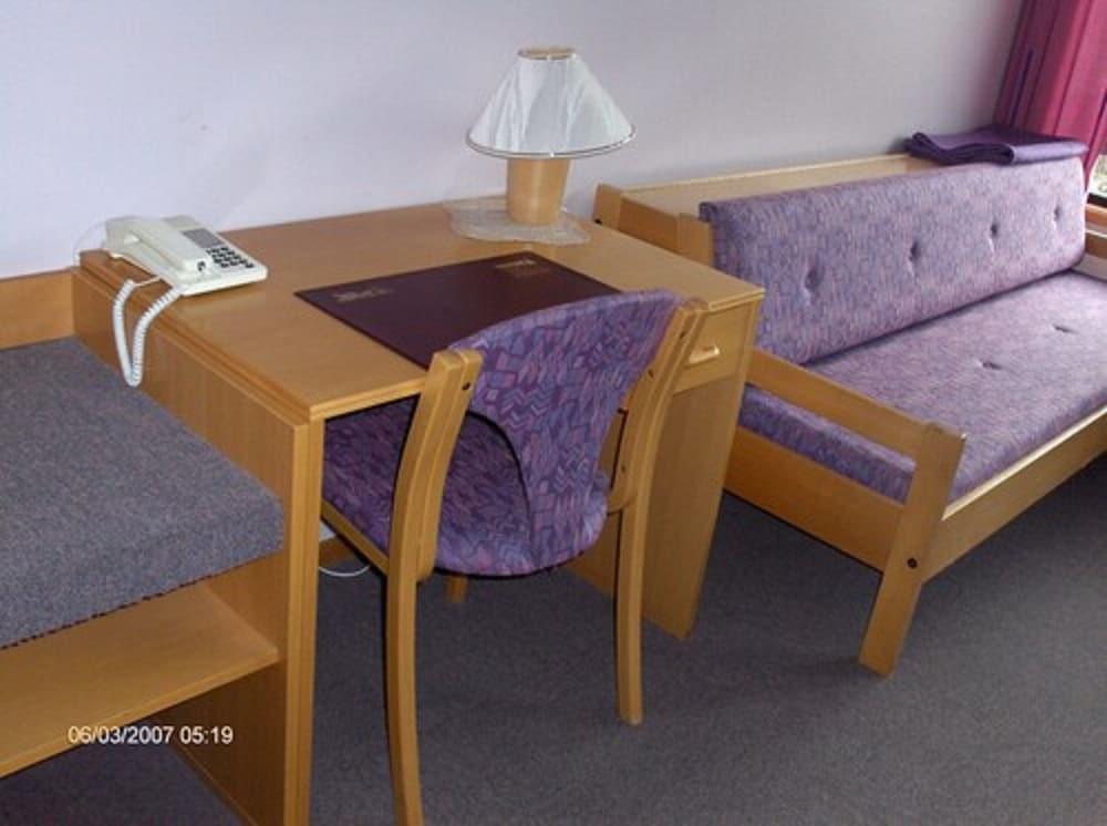 Standard Triple Room photo 3