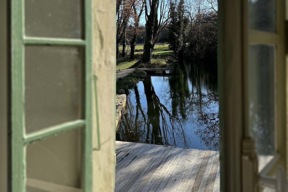 Double Room, Ensuite, Lake View photo 3