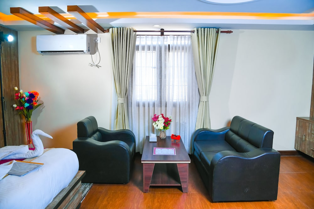 Deluxe Double Room - Photo 22