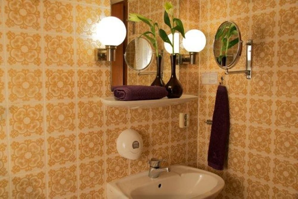 Economy Single Room photo 3